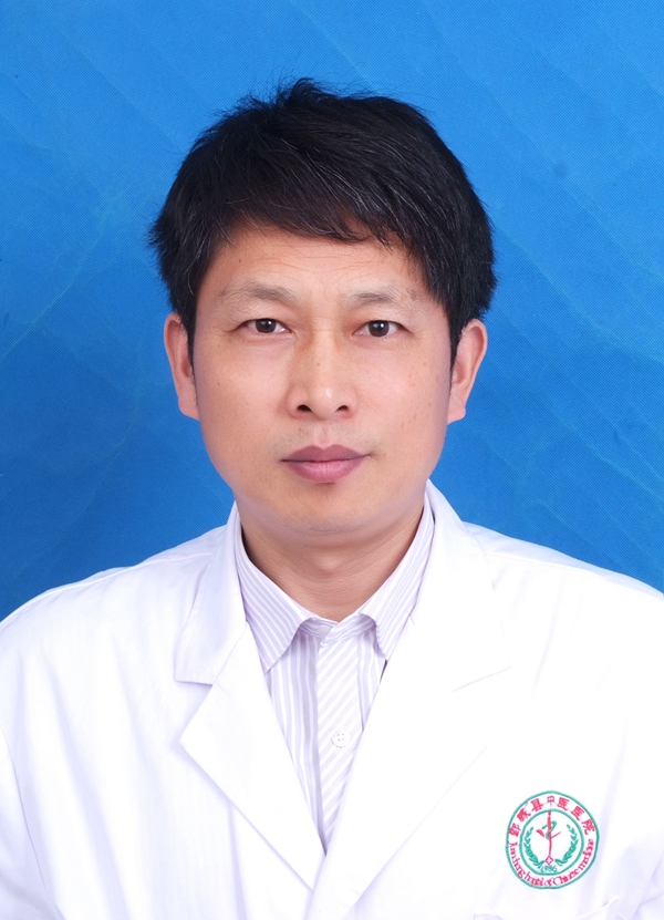 杨荣建、山东省名中医药专家、针灸科主任、主任医师