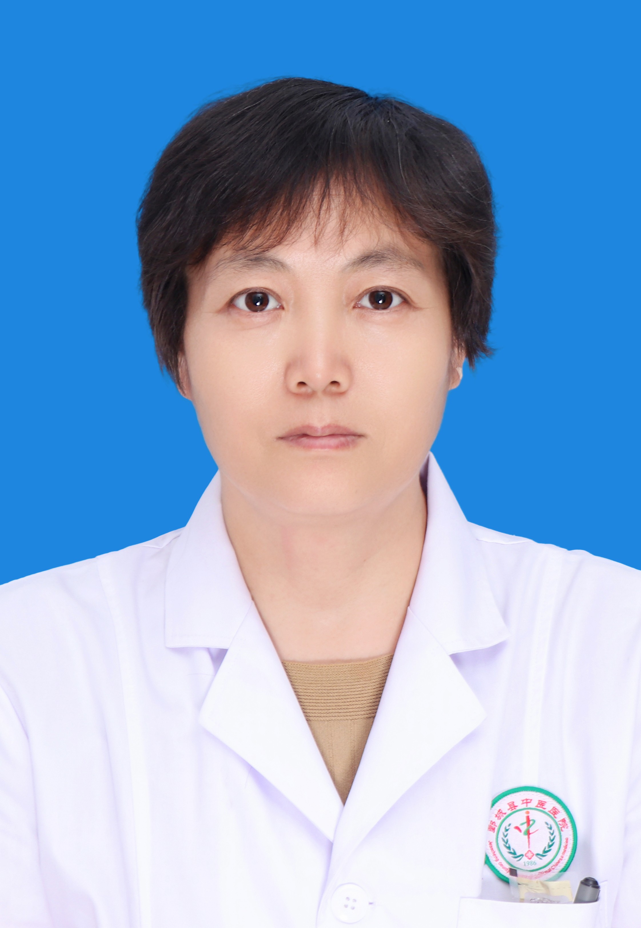 刘彩云、针灸二科副主任、副主任医师